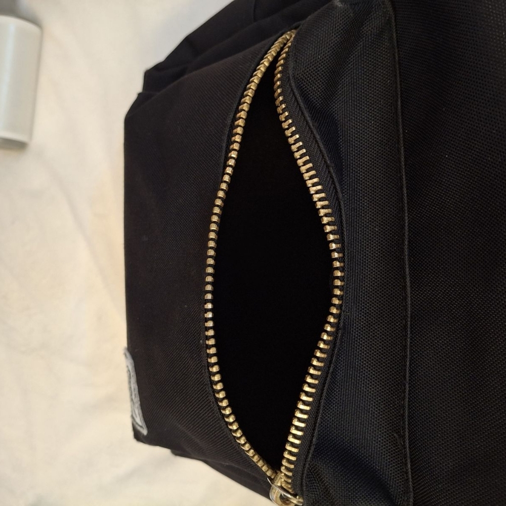 Backpack - Picture 9 of 13